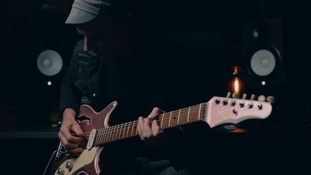 Demos in the Dark // Walsh Guitars Yadah // Electric Guitar Demo смотреть онлайн