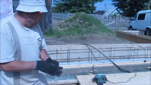 Фундамент Лауры. (9 часть) И газель на 2,5 метра нет места. смотреть онлайн
