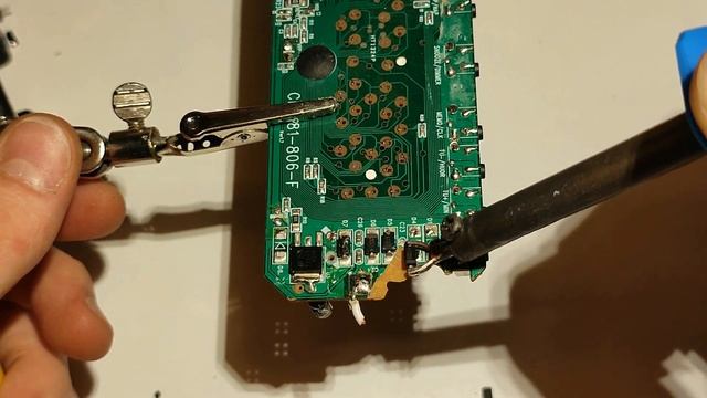 How I desolder and process SMD components - from PCB to organized storage смотреть онлайн