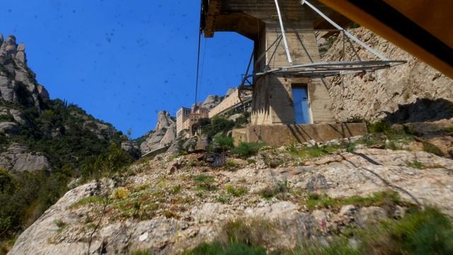 Culture and Nature at Santa Maria de Montserrat Abbey - Catalonia - Spain смотреть онлайн