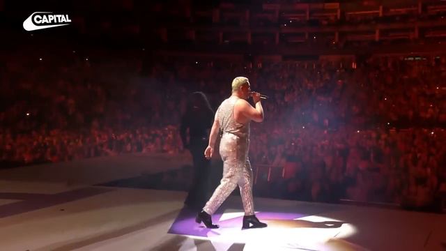 Sam Smith - Dancing With A Stranger (Live at Capital's Jingle Bell Ball 2022) | Capital смотреть онлайн