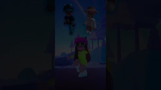 Кого выбрать?… #roblox #лерчег #роблокс #robloxer #ler4eg #game #роблоксер смотреть онлайн