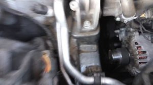 Шкода октавия посторонний шум из под капота.Поменяли ролик- не помогло. Что еще может быть?