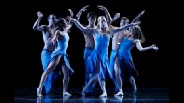 Emma's unreal chitchat смотреть онлайн
