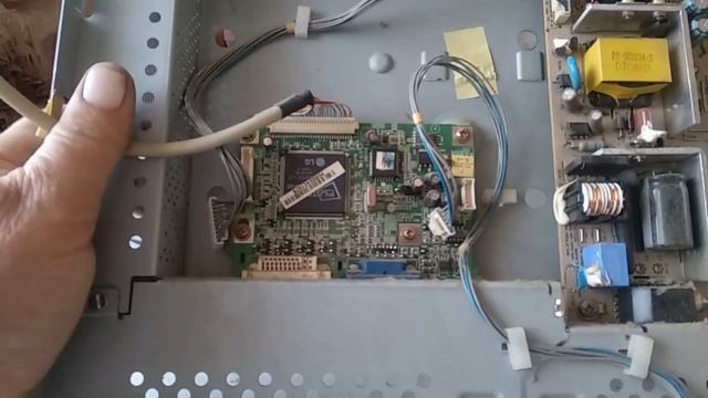 Монитор lg flatron Золото км Палладий разбор.. смотреть онлайн
