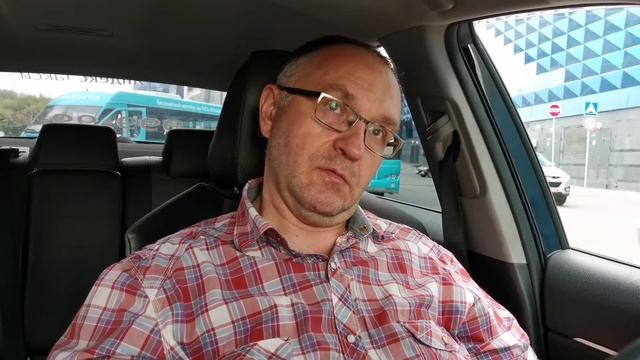 У Камри проблемы с бензонасосом. Toyota Camry V70 отзывная компания июль 2021. смотреть онлайн