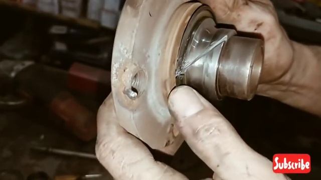 Rolamento e Cubo | Remover a capa sem danificar o cubo смотреть онлайн