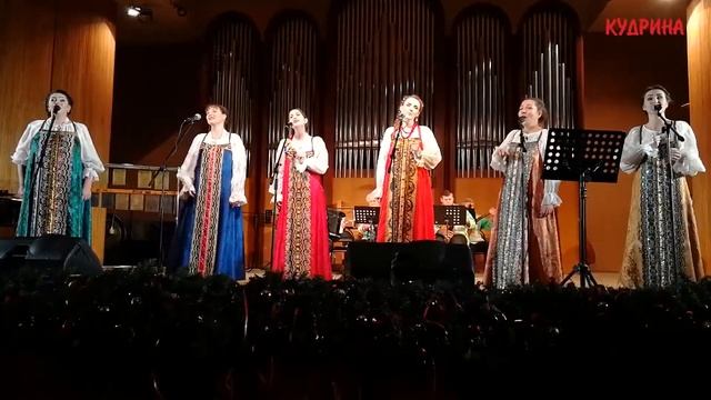 Зеленая прическа. Ансамбль Кудрина. На стихи С. Есенина муз. Александра Ермакова смотреть онлайн
