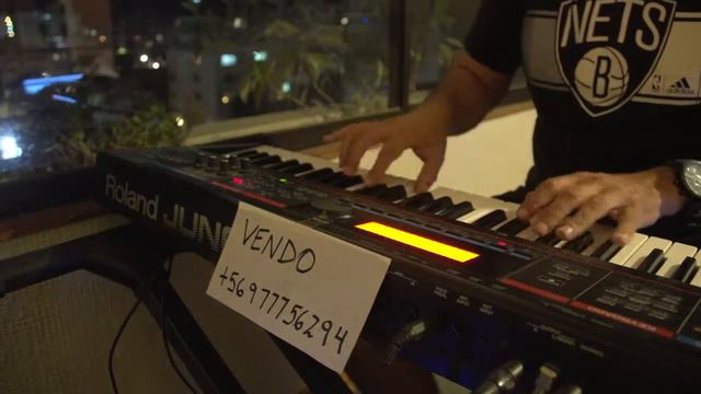 Vendo Roland Juno di смотреть онлайн