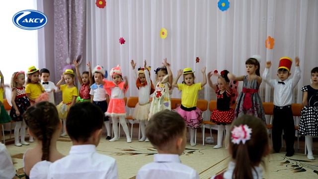 КОЯШЛЫ БЕЗНЕҢ ИЛ А. Минһаҗев сүзләре, Ә. Һадиева музыкасы. Казан шәһәре “Балакай” балалар бакчасы смотреть онлайн