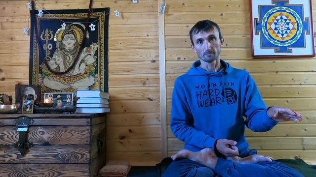 Как безопасно делать асаны и что важнее форма или состояние. смотреть онлайн