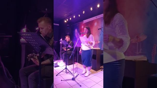 Узлы. Стихи: Анна Островская. Музыкальный фон: Константин Колмаков. 06.10.23 смотреть онлайн