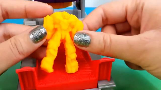 Play Doh Transformers 4 Age Of Extinction Toys Full Funko Pop Set Scorn Toy Play Dough Surprise Egg смотреть онлайн