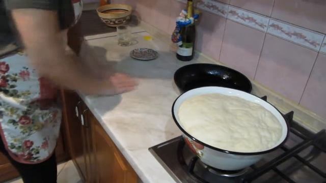 Пампушки из пресного теста смотреть онлайн