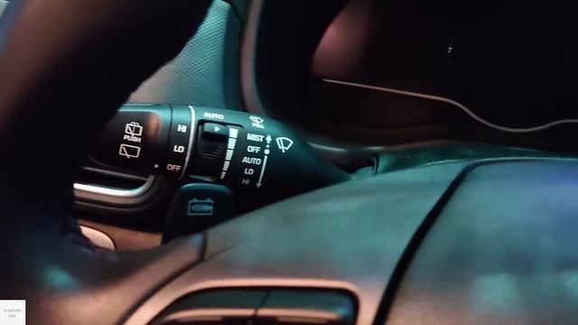 Hyundai KONA Electric (EV) / In-Depth Walkaround Exterior & Interior смотреть онлайн