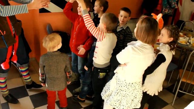 День Рождения в PIT STOP. Бобруйск. ПИРАТ РУЛИТ смотреть онлайн