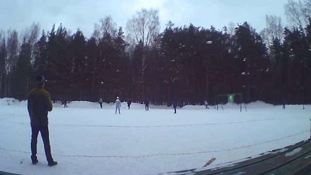 Лапта на снегу в парке Сосновка, Санкт-Петербург. 10 марта 2018 смотреть онлайн