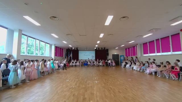 Весенние Балы 1 классы смотреть онлайн