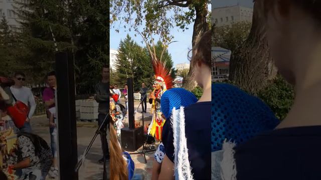 В День Конституции Казахстана, 30 августа 2017 года смотреть онлайн