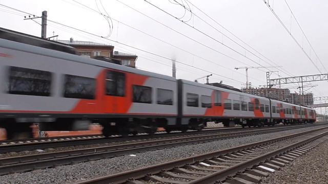 ЭС2Г-127. Отправляется с о.п Останкино. смотреть онлайн
