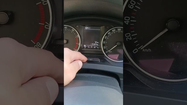 Сброс напоминания о инспекционном сервисе и замене масла в Шкоде Рапид. смотреть онлайн