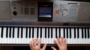 Как легко играть перебор по аккордам на пианино?