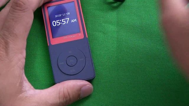 UNBOXING LETTORE MP3 MULTIFUNZIONE ECONOMICO смотреть онлайн