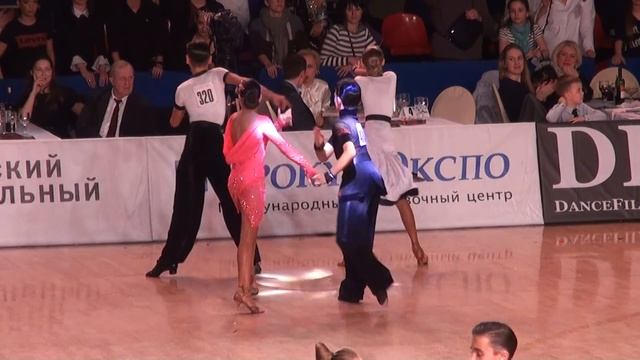 Мирханов Шариф - Долгополова Анна Чемпионат РТС Юниоры-1 Латина Финал Ча-Ча смотреть онлайн