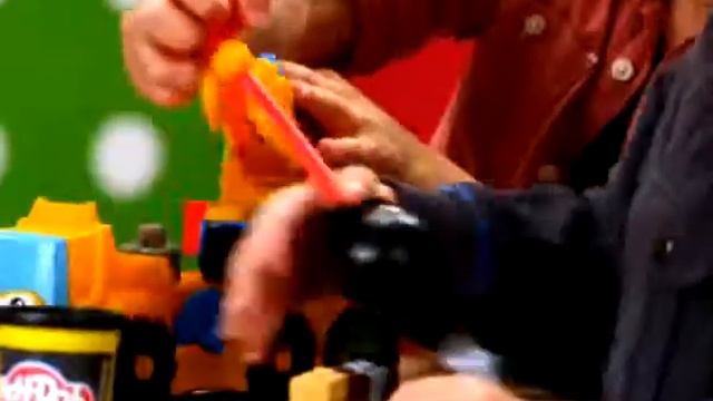 Набор для лепки Play Doh Diggin Rigs смотреть онлайн