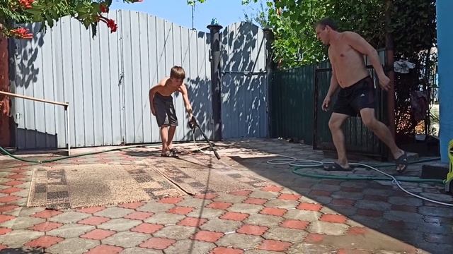 И снова стираем ковры смотреть онлайн