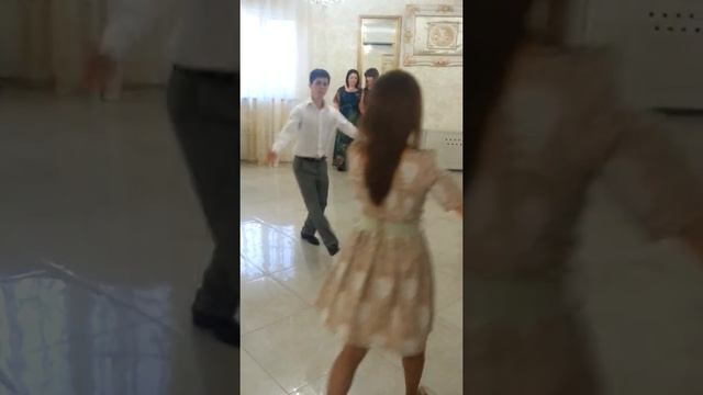 Чеховские Танцы1 смотреть онлайн