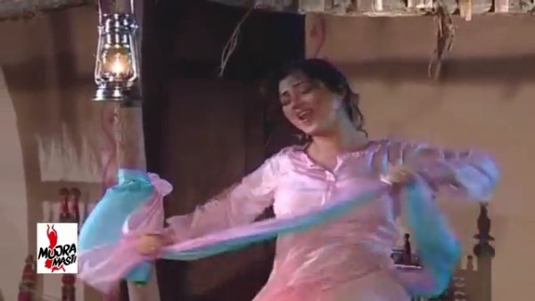 HINA SHAHEEN HOT MUJRA - HO JAANGI BADNAM - PAKISTANI MUJRA DANCE