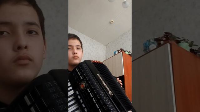 Милая мама(live на аккордеоне с репетиции) смотреть онлайн