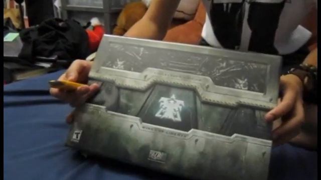 midnight release randomness & starcraft II collector's unboxing смотреть онлайн