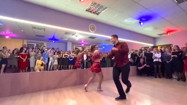 Владислав Дудоров и Кристина Конгашиди Lo Que Mas 25 12 2022 смотреть онлайн