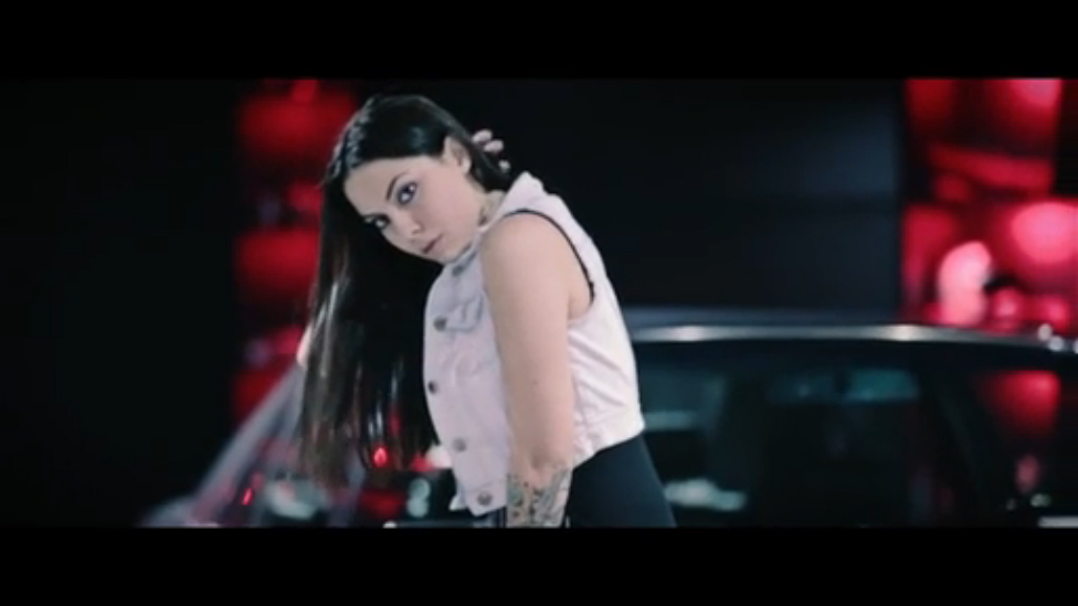Играта - Аре Земи [Official Music Video 2014] смотреть онлайн