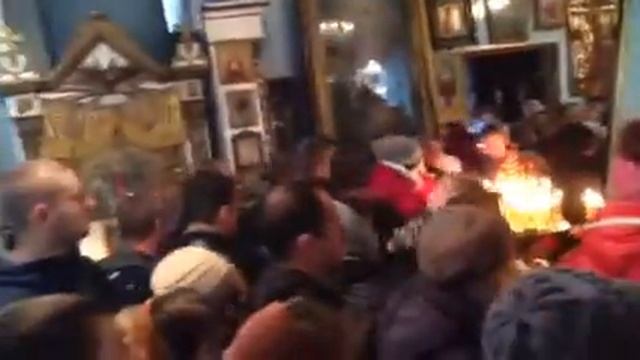 Принесение мощей святой Матроны Московской в Волосово смотреть онлайн