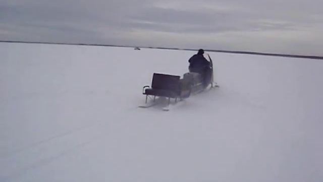 Первая рыбалка на снегоходе смотреть онлайн