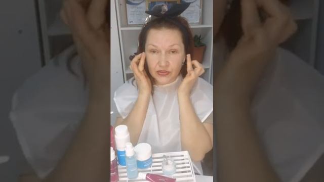 Молодость навсегда. Комплексный уход. Уход за кожей век. смотреть онлайн