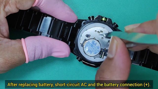 Casio Edifice ECB-500- tutorial on how to replace the battery смотреть онлайн