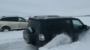 По снегу на Паджеро 4
