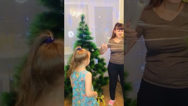 Убрать елку компактно смотреть онлайн