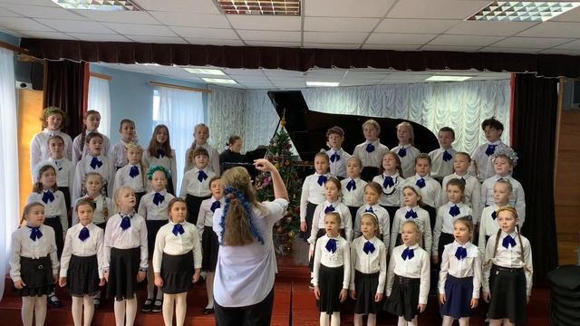 Младший хор «Веселые нотки» Рождественская песня смотреть онлайн