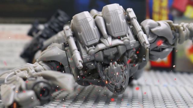 Transformers Stop motion Highway Battle - Optimus Prime Vs. Megatron смотреть онлайн