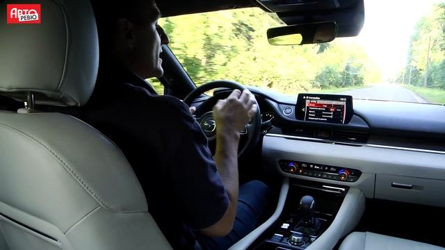 Kia Optima GT против наддувной Мазды 6. Тест на полигоне смотреть онлайн