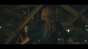 Харли Квинн и Джокер прыгают в кислоту