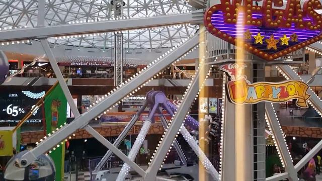 ТРЦ Вегас Москва. Старбакс Кофе и пирожные. Развлекательный центр Хэппилон. смотреть онлайн