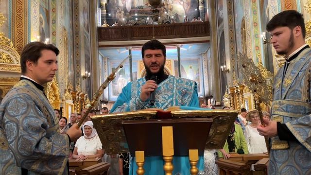 Престольный праздник в Свято-Успенском кафедральном соборе смотреть онлайн