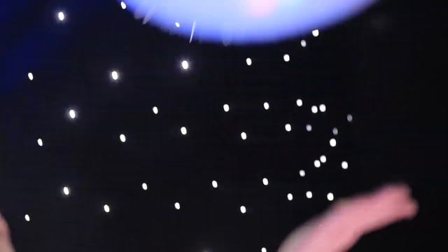 Шоу мыльных пузырей, два ведущих. смотреть онлайн