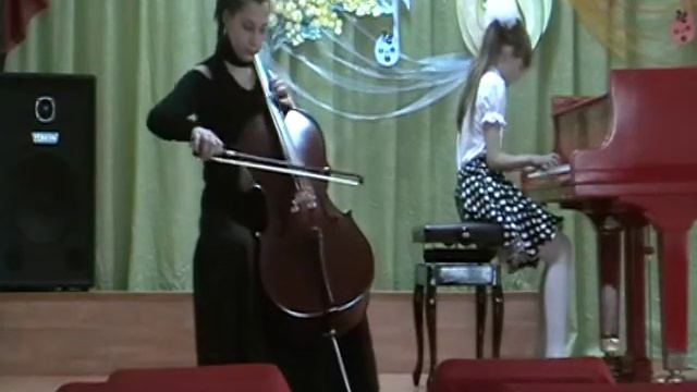 Стрижова Дарья (виолончель), Маркина Анастасия (фортепиано) И. С. Бах "Бурре" смотреть онлайн